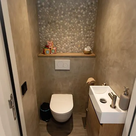 فندق مبيت وإفطار Het Reekse Bos 3*